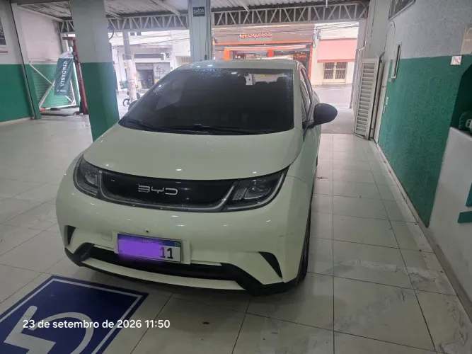 BYD Dolphin EV (Elétrico) 2024