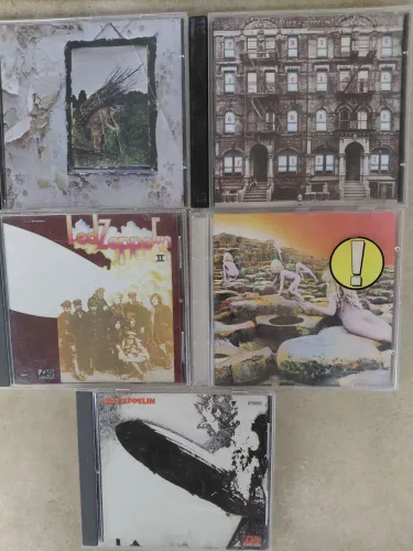 Vendo Coleção exclusiva de CDs únicos da nostalgia e exclusividades