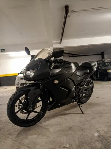 Kawasaki Ninja 250R 2012