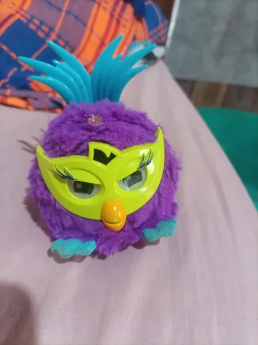 Furby boom roxo