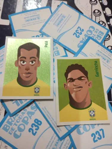 Figurinhas Pelé e Garrincha álbum Brasil de todas as Copas