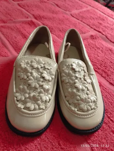 Sapatilha infantil Zara
