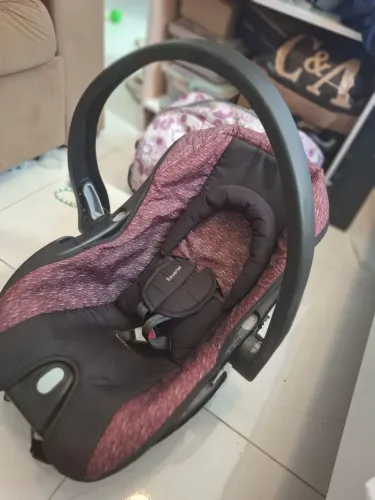 Vendo bebê conforto