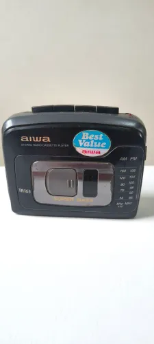 Walkman Aiwa só funciona FM