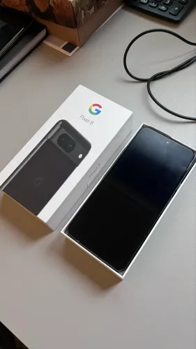 Pixel 8
