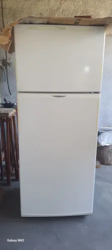 Geladeira Dúplex Zyrium - Brastemp - para tirar peças 