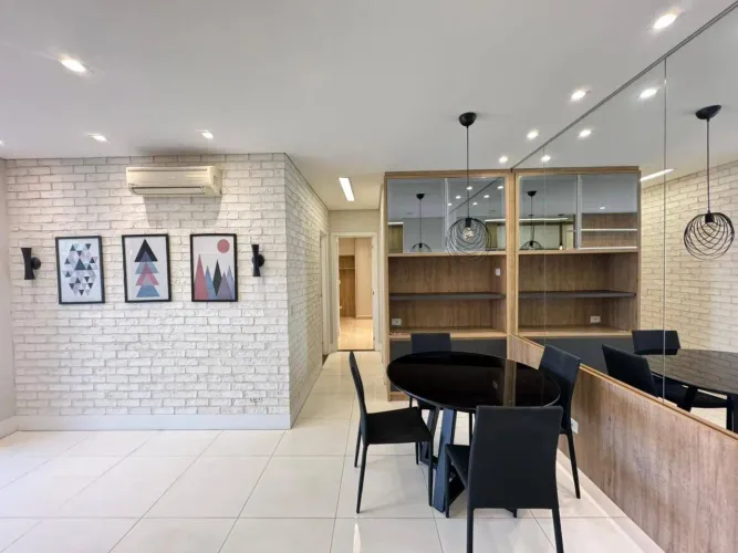 UPTOWN SEMI MOBILIADO - R$ 800.000 - Apartamento à venda, 2 Quartos (1 Suíte), 75 m², 2 Va