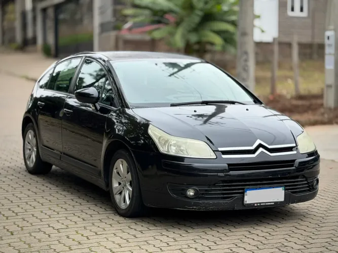 Citroen C4 GLX 1.6 Flex 16V 5P Mec. 2013