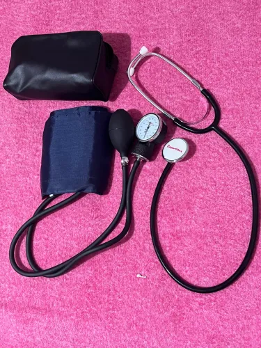 KIT NOVO!!! Esfigmomanômetro Aparelho Pressão + Estetoscopio Premium