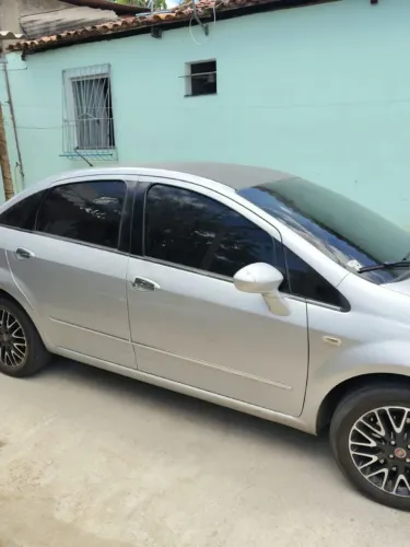 Fiat Linea LX 1.9/ 1.8 Flex 16V 4P 2011