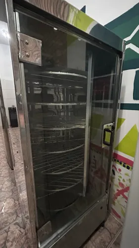 Máquina de assar frango nunca usado