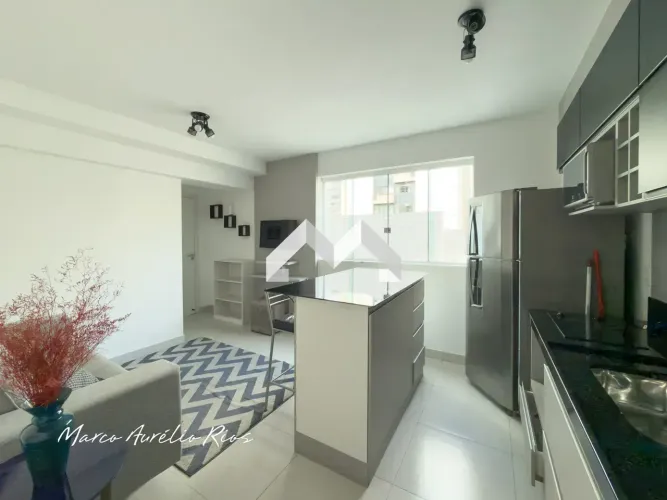 Apartamento Decorado e MOBILIADO para Locação | 46 m² | 1 Suíte | Área Privativa | 1 Vaga