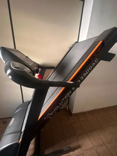 Esteira Evolution Fitness EVO 3500 AC