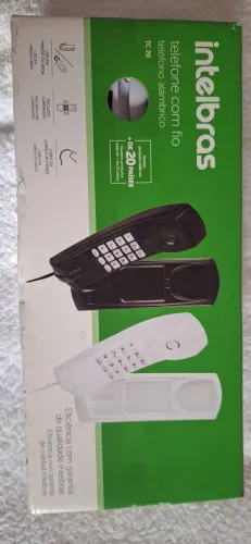 Telefone com Fio Intelbras TC 20 (modelo gôndola), projetado para uso em mesa ou na parede