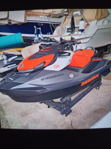 Jet ski Seadoo GTI 170 SE 2023