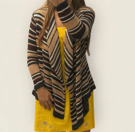 PONCHO E CARDIGÃ FEMININOS