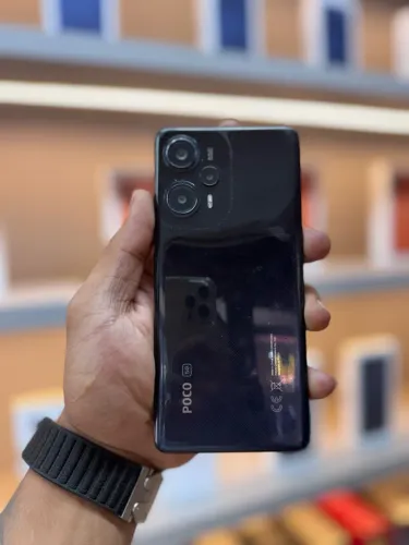 POCO F5 5G 256GB ?TELA TRINCADA