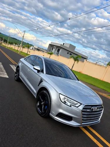 Audi A3 Sedan 1.4 TFSI Flex Tiptronic 4P 2017