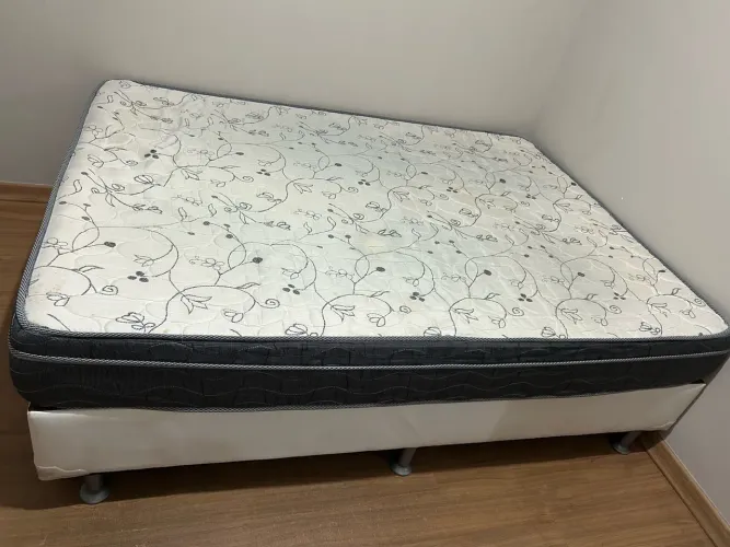 Cama de Casal Ortobom Completa, Densidade 33 - Box + Colchão