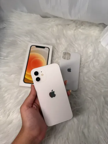 iPhone 12