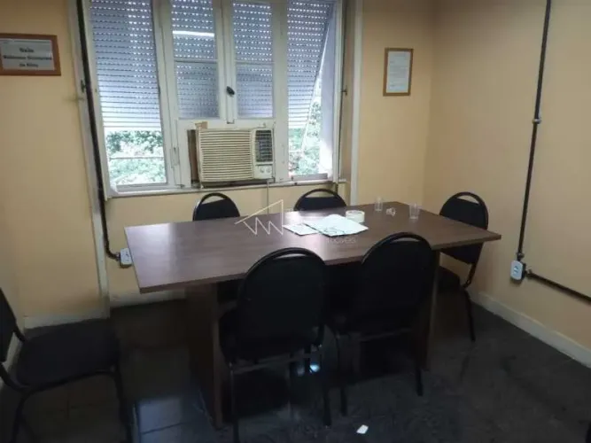 Prédio misto