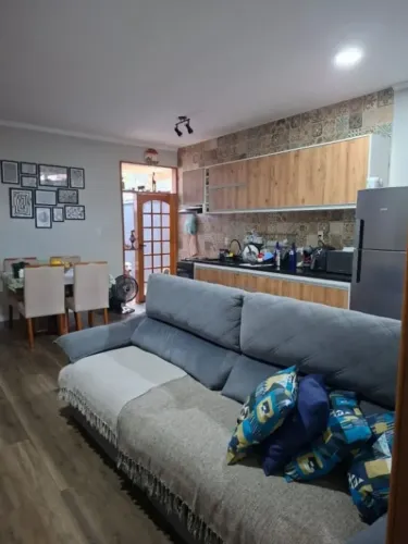 Casa à Venda
