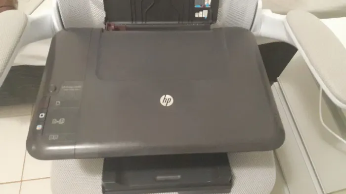 Vendo impressora HP Deskjet 2050