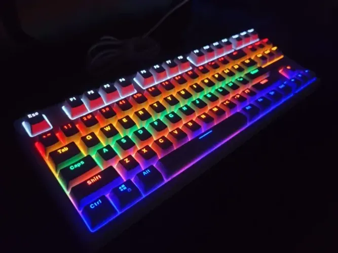 Teclado mecânico KROSS Gaming Strafing