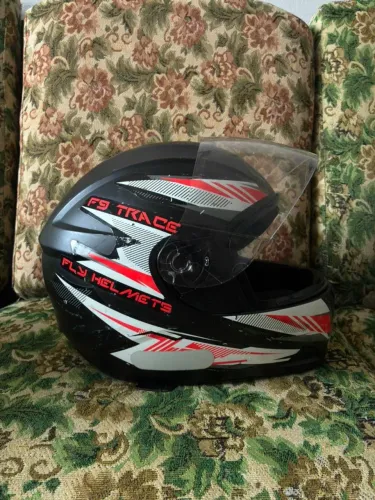 Capacete de moto Fly