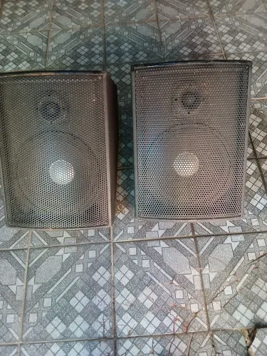 Par de caixa passiva para retorno de palco