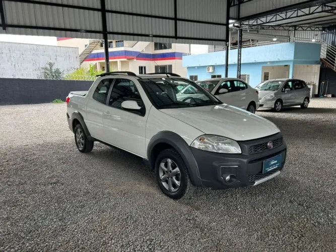 Fiat Strada Working Hard 1.4 Fire Flex 8V CD 2018