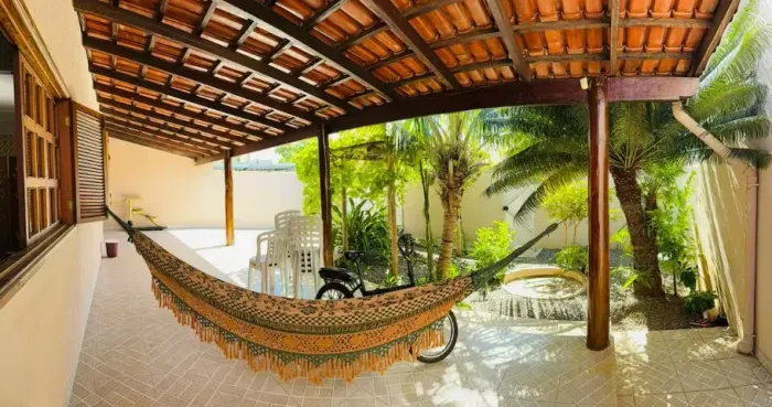 Casa Central ampla em Caldas Novas