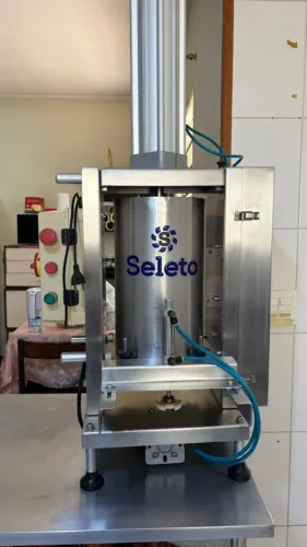 Máquina de hamburguer automatica - Seleto