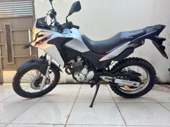 Moto Honda XRE 300