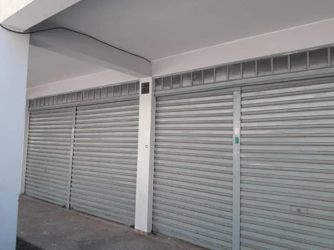 2 lojas com subsolo Guara II, Polo de Moda