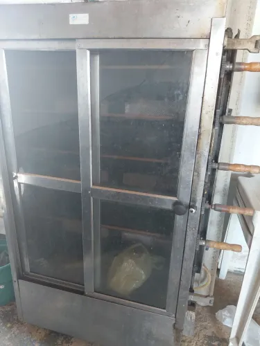 VENDE-SE OU TROCA MÁQUINA DE FRANGO