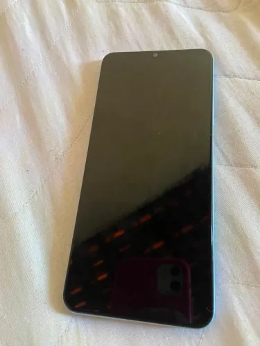 Realme note 50