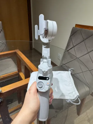 DJI Osmo Mobile SE - Estabilizador de Celular (Gimbal) - Estado de Novo