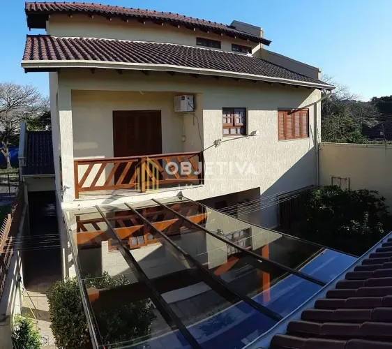 Sobrado amplo a venda em Porto Alegre, com 278 m² por R$ 1.000.000 - Passo das Pedras - Po