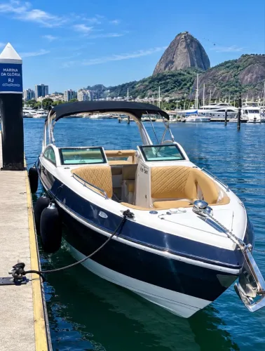 Vendo lancha impecável (pego jetski como parte de pagamento)