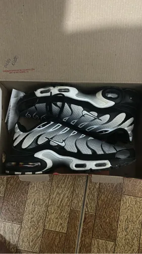 Tênis Nike Air Max Tn