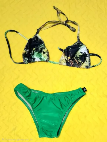 Biquíni Verde tamanho G