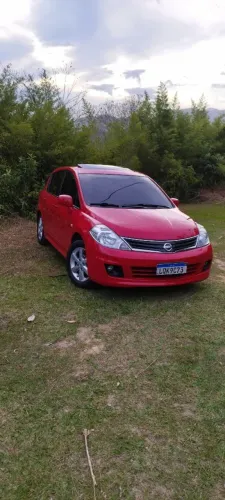Nissan Tiida SL 1.8/1.8 Flex 16V Aut. 2013