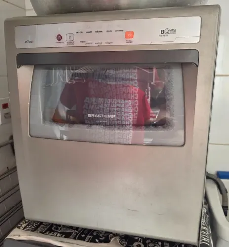 Máquina de lavar louça Brastemp 8serviços