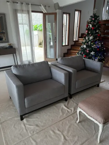 Conjunto de poltronas de linho Apolo