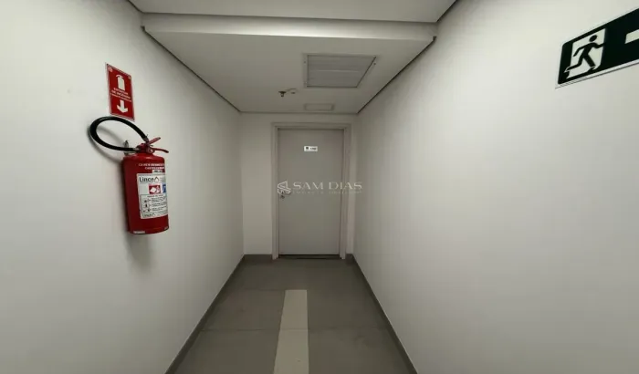 Galpão em Barueri com 76 m² para locação