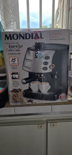 Cafeteira expresso Mondial