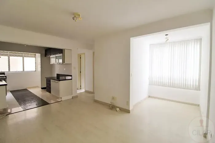 Imobiliária Cilar Aluga Apartamento com 2 quartos no Água Verde com 58,15m², Ref. 00636.00