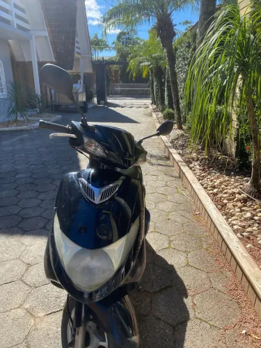 Vendo Burgman automática