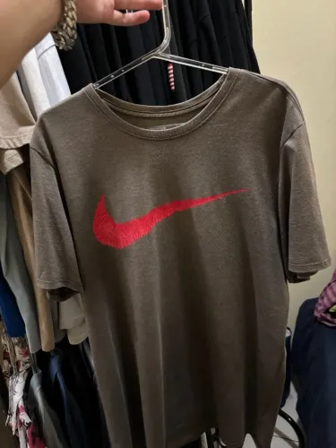Camiseta Nike G
